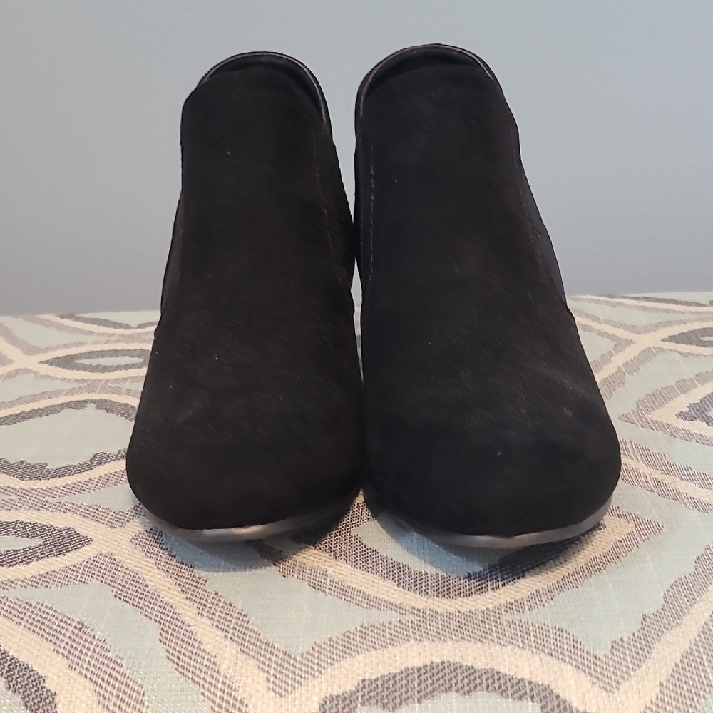 Black Women's Ankle Booties, like new